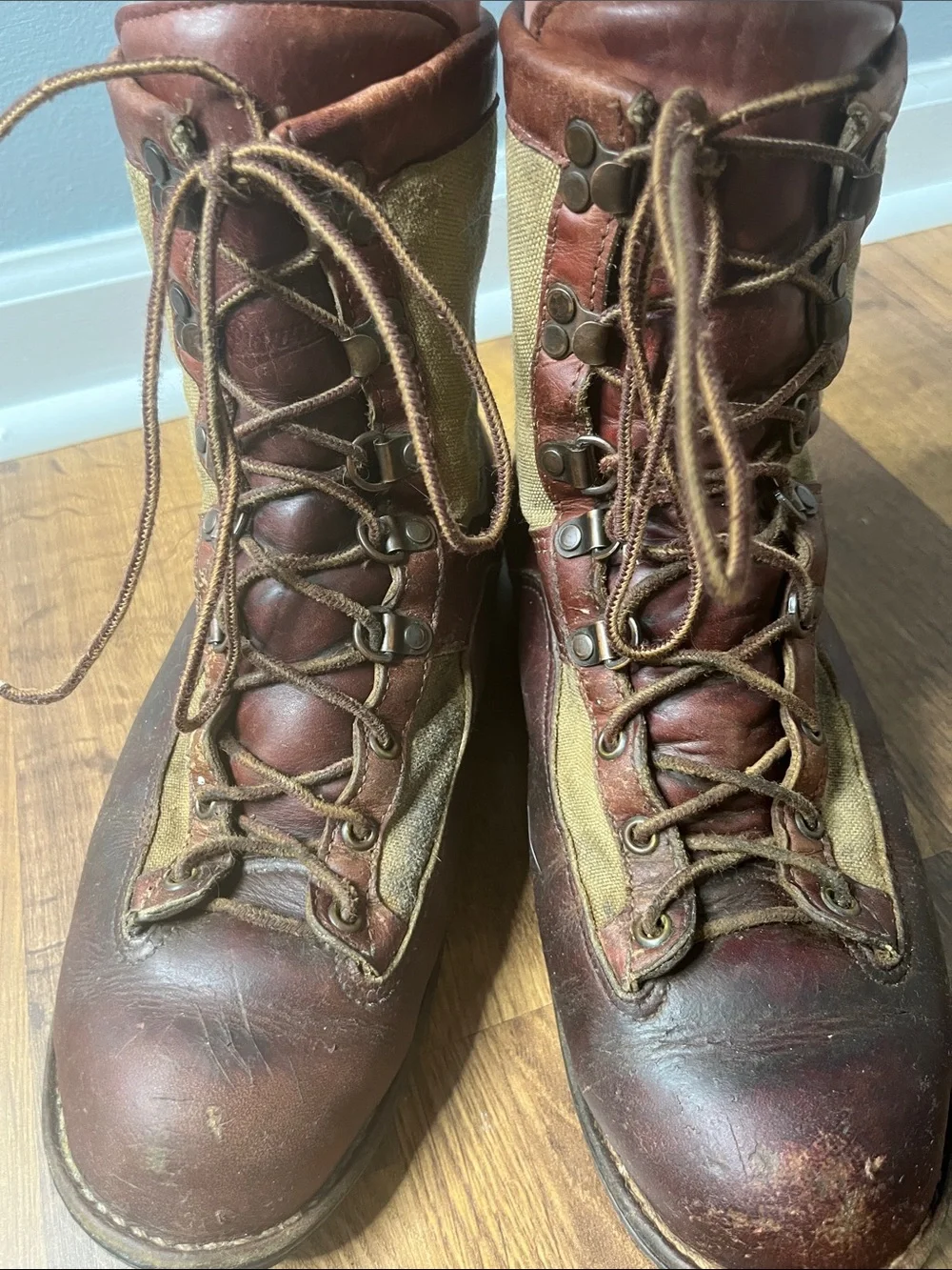 Vintage Danner Cabelas Stitchdown Hunting Boots Size 9.5